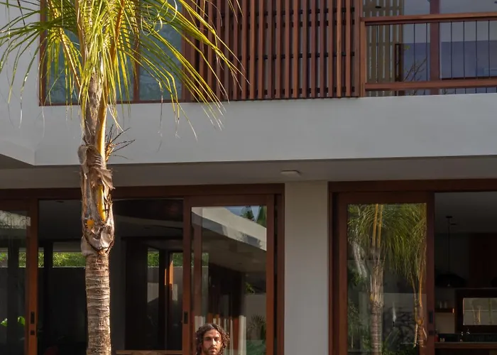 Rumah Pulau Family Friendly 3 Bedroom Spacious Private With Pool In Residential Uluwatu