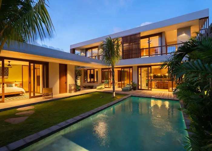 Villa Rumah Pulau Family Friendly 3 Bedroom Spacious Private With Pool In Residential