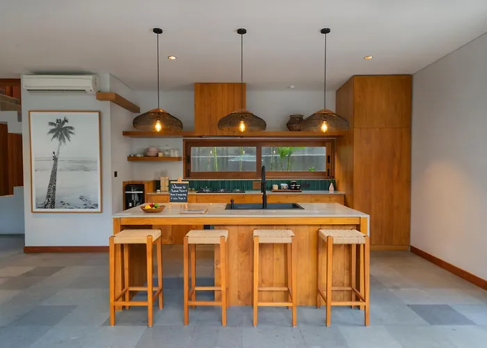 Rumah Pulau Family Friendly 3 Bedroom Spacious Private With Pool In Residential Uluwatu