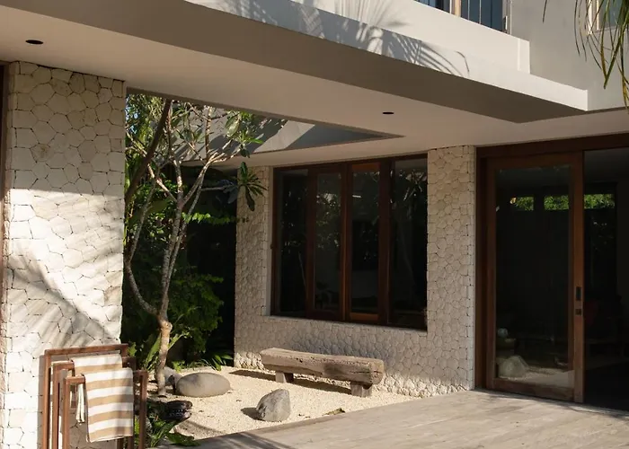 Rumah Pulau Family Friendly 3 Bedroom Spacious Private With Pool In Residential Uluwatu