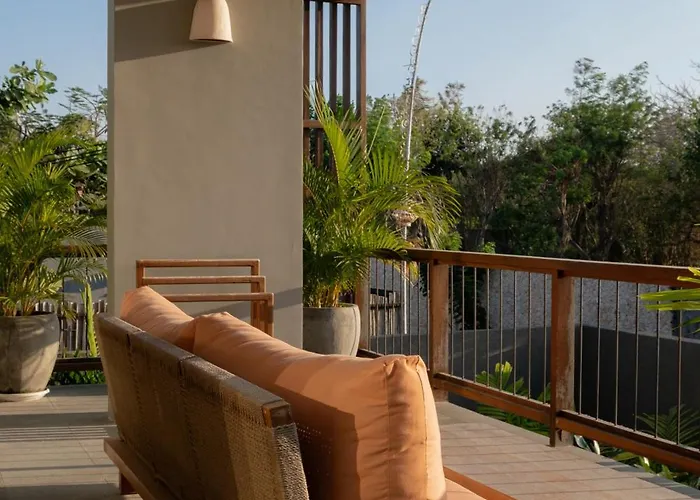Villa Rumah Pulau Family Friendly 3 Bedroom Spacious Private With Pool In Residential Uluwatu